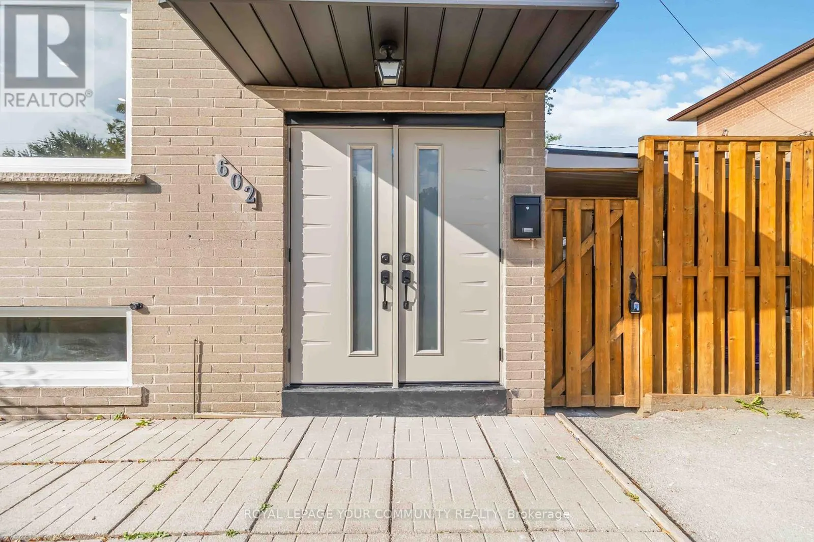 602 APPLEBY LINE