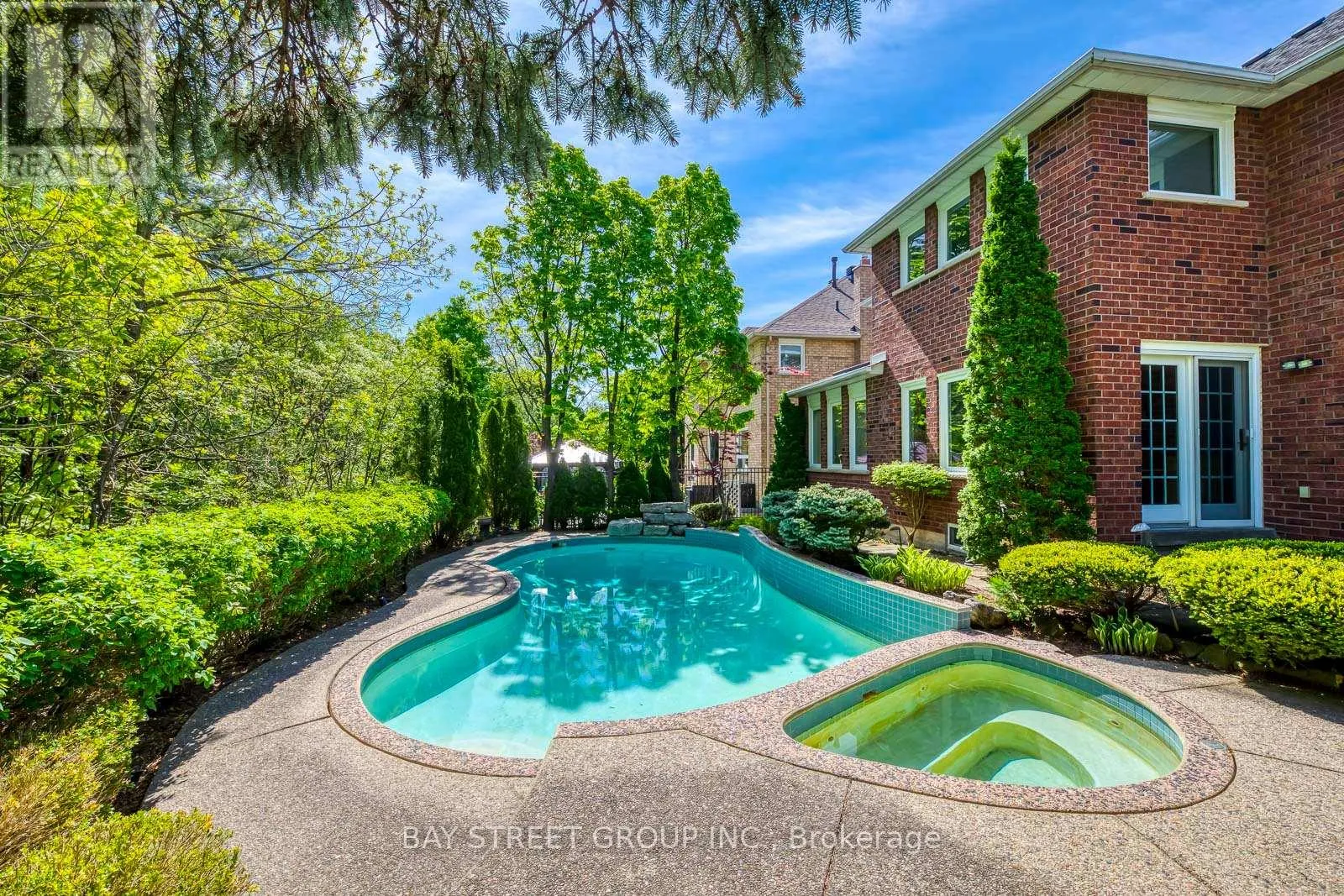 1311 BLACKBURN DRIVE