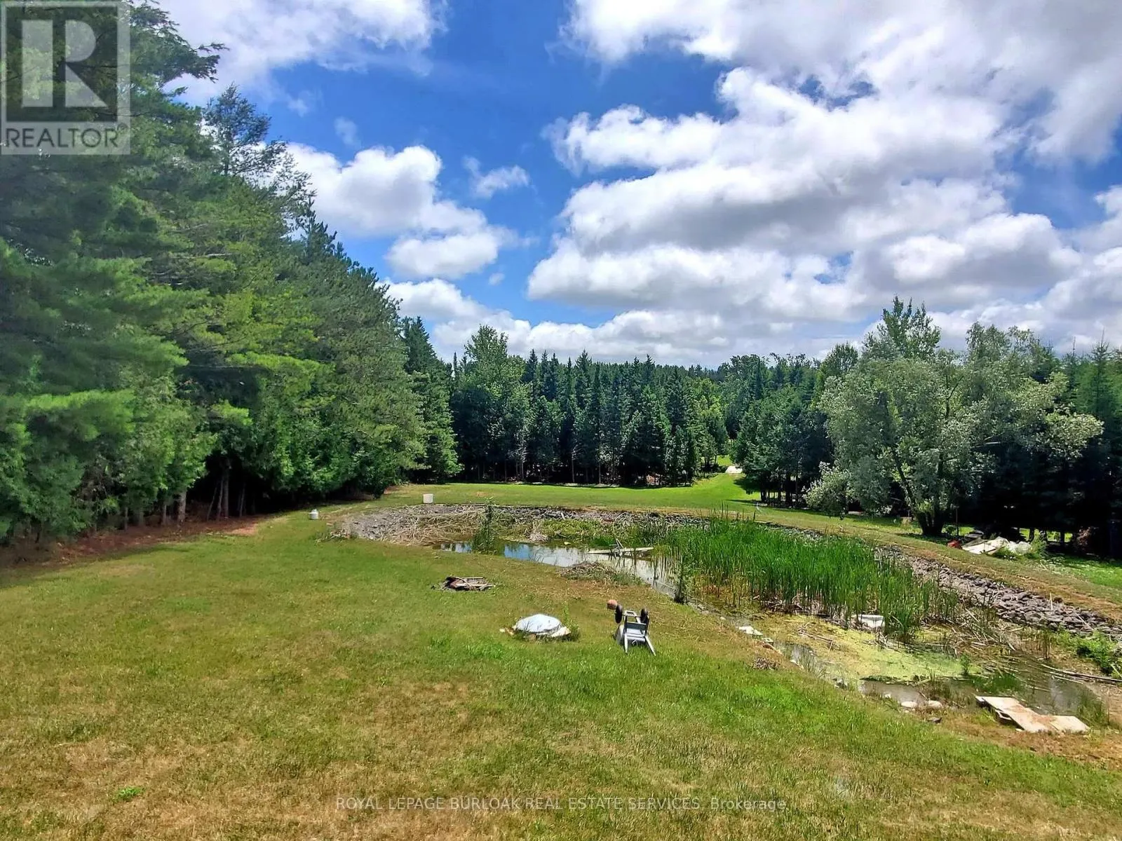 569 HIGHPOINT SIDE ROAD