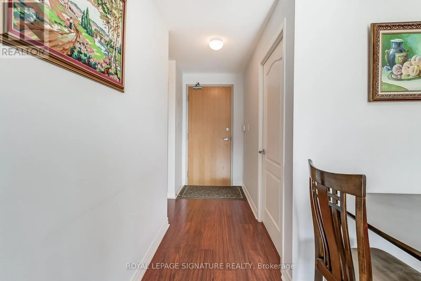 320 - 3865 LAKE SHORE BOULEVARD W