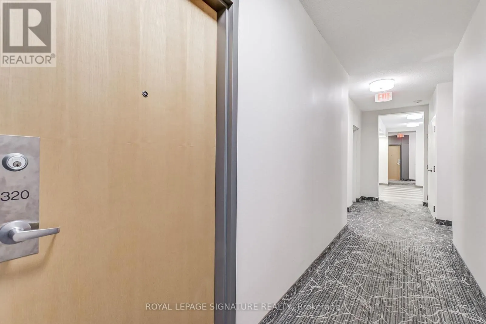 320 - 3865 LAKE SHORE BOULEVARD W