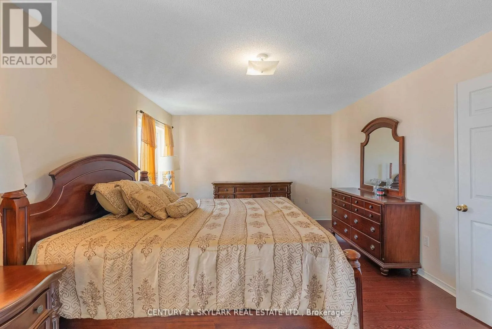 13 LEDGEROCK ROAD
