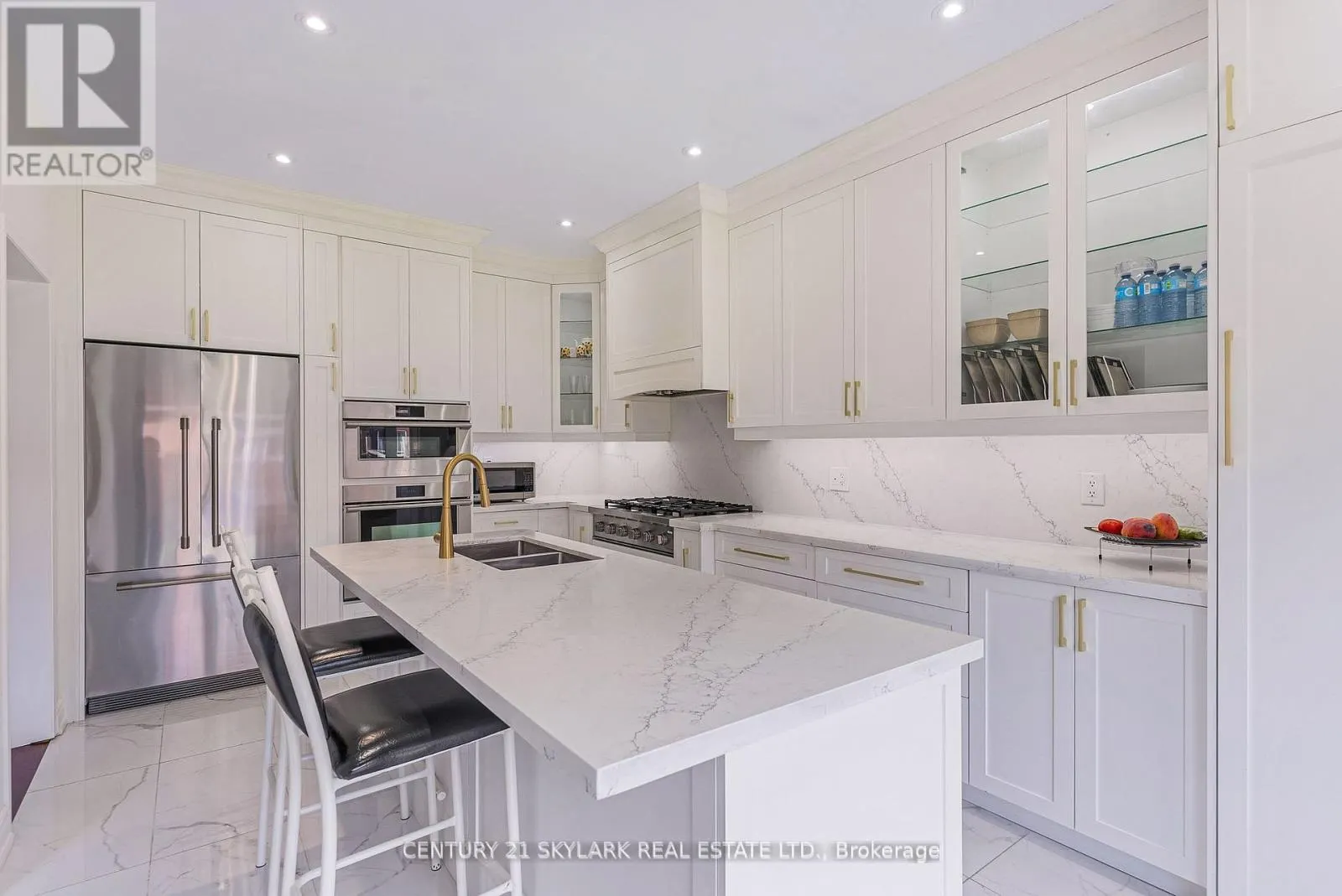 13 LEDGEROCK ROAD