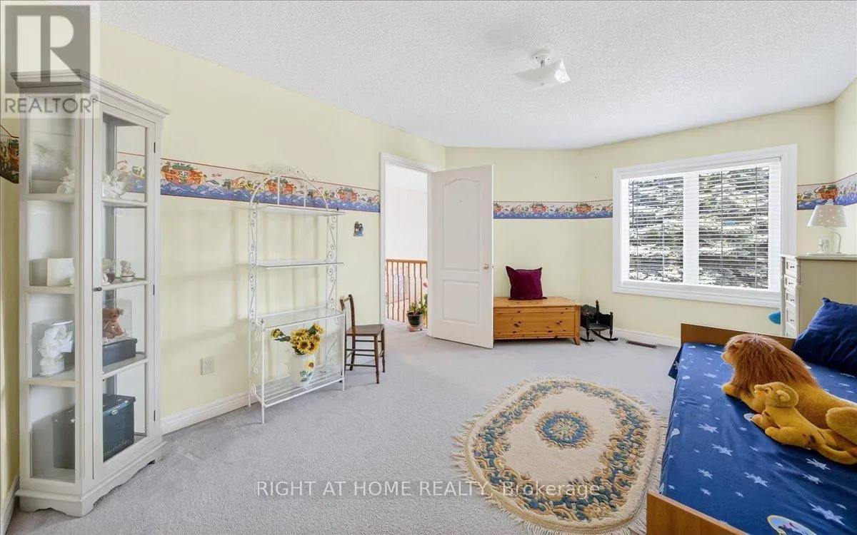 956 WINTERTON WAY
