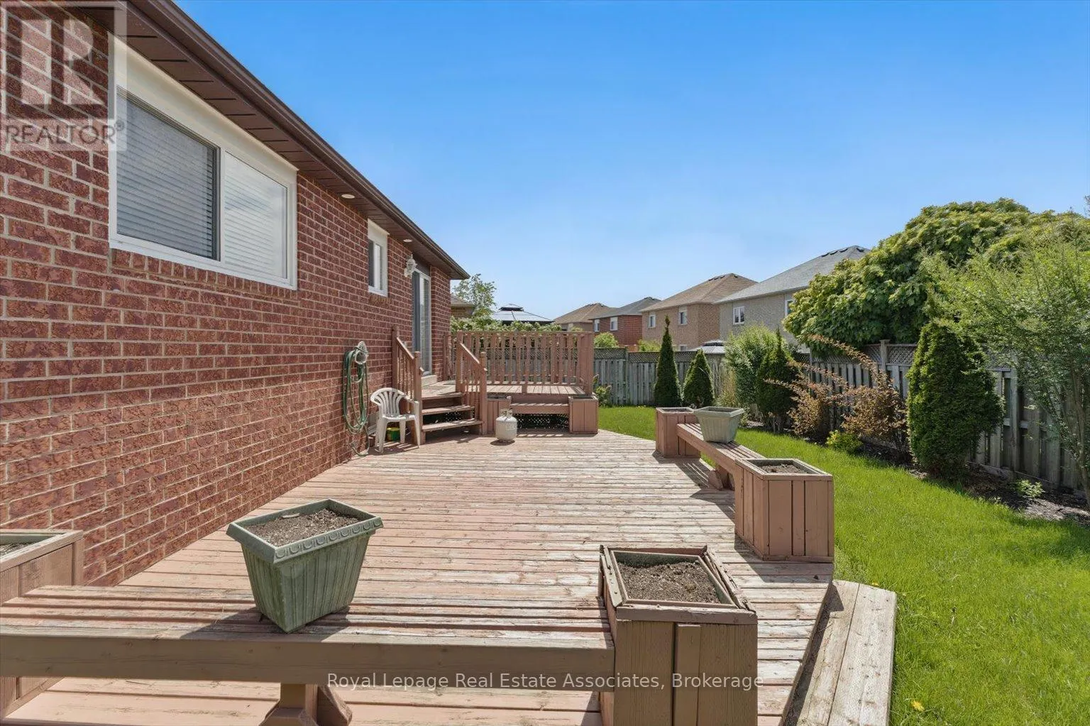 65 SUMMERFIELD CRESCENT