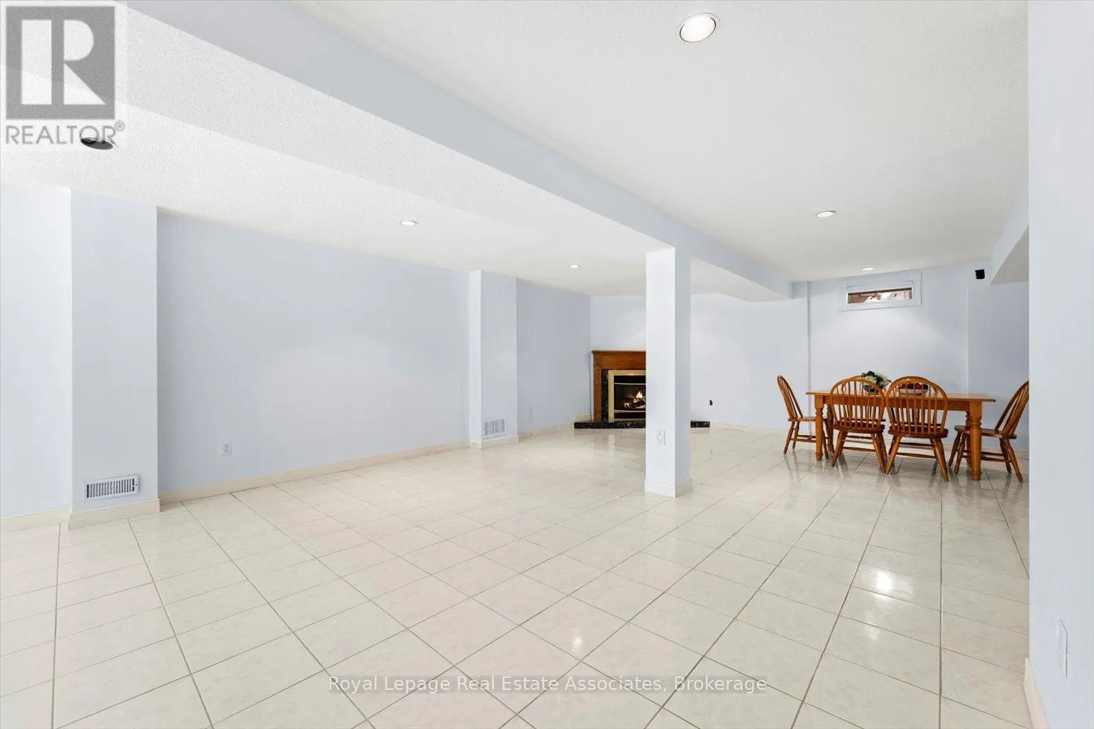 65 SUMMERFIELD CRESCENT