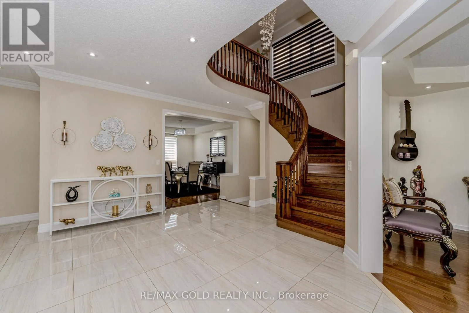 28 CROCKER DRIVE