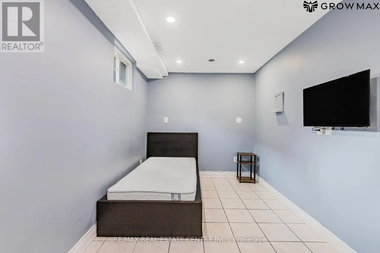 38 ELDERWOOD PLACE