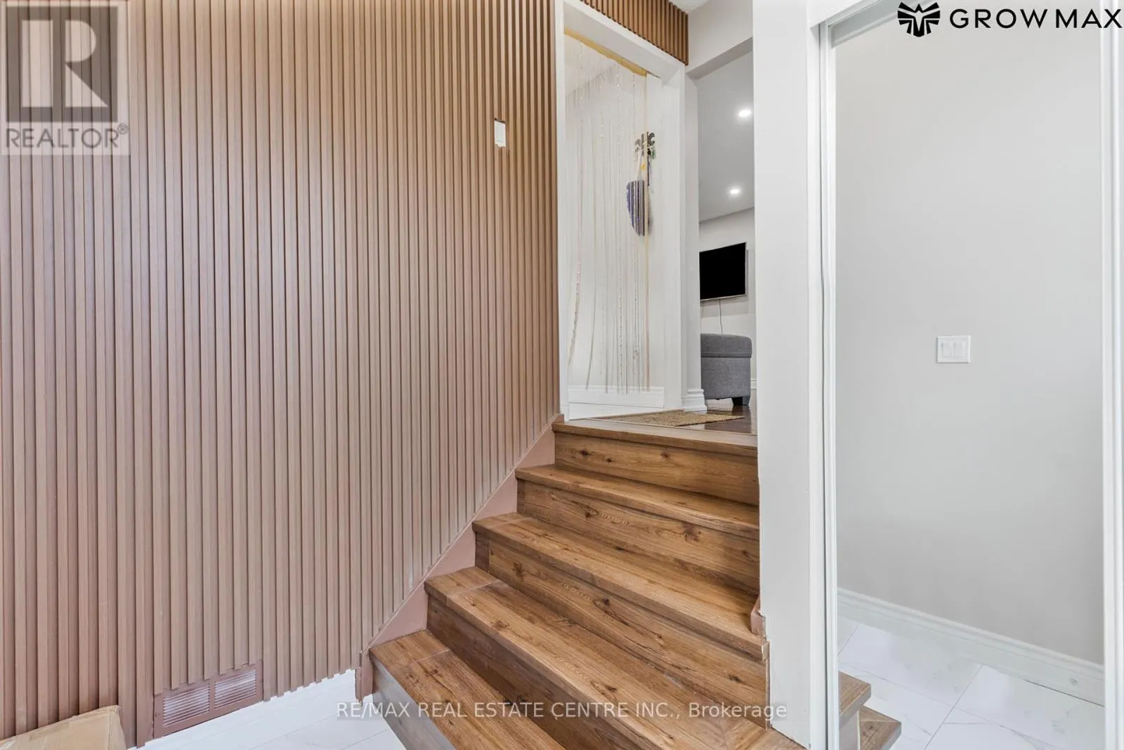 38 ELDERWOOD PLACE
