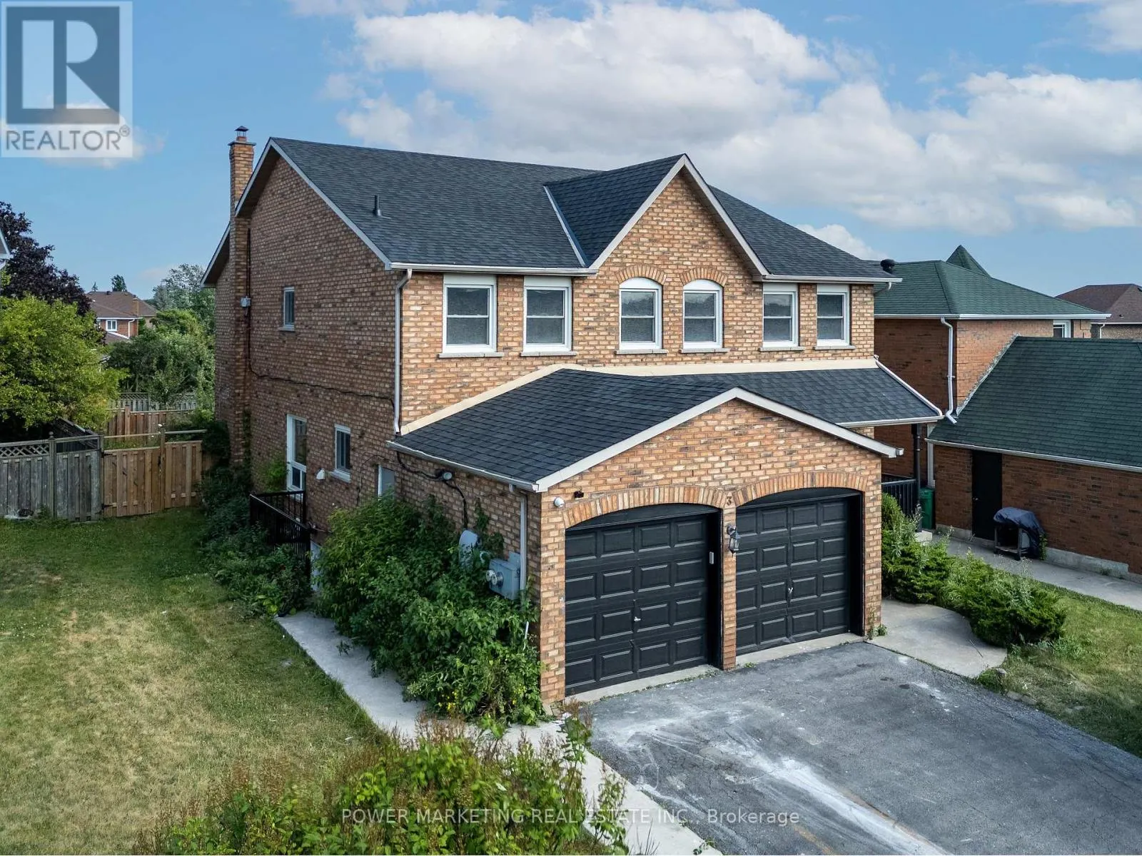 3 NEWBURY CRESCENT