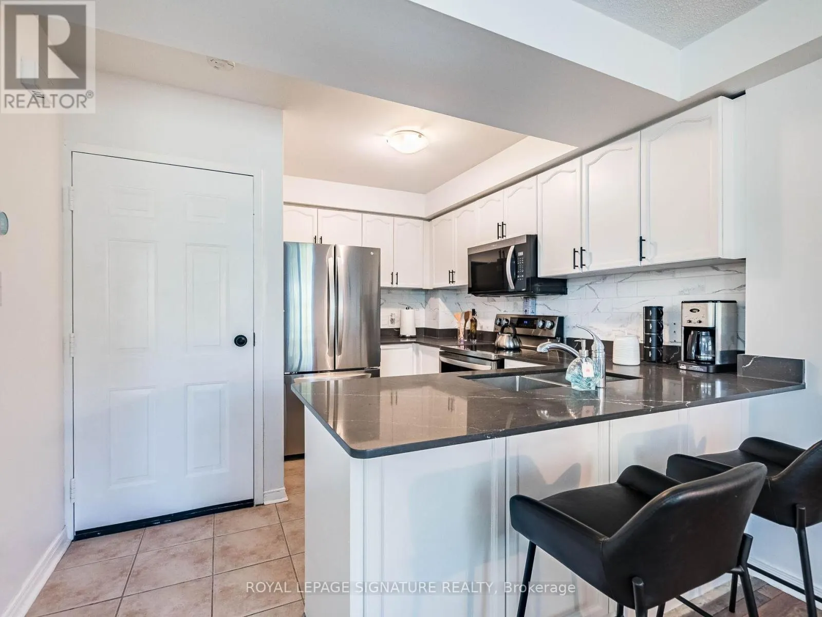 11 - 3055 ELMCREEK ROAD