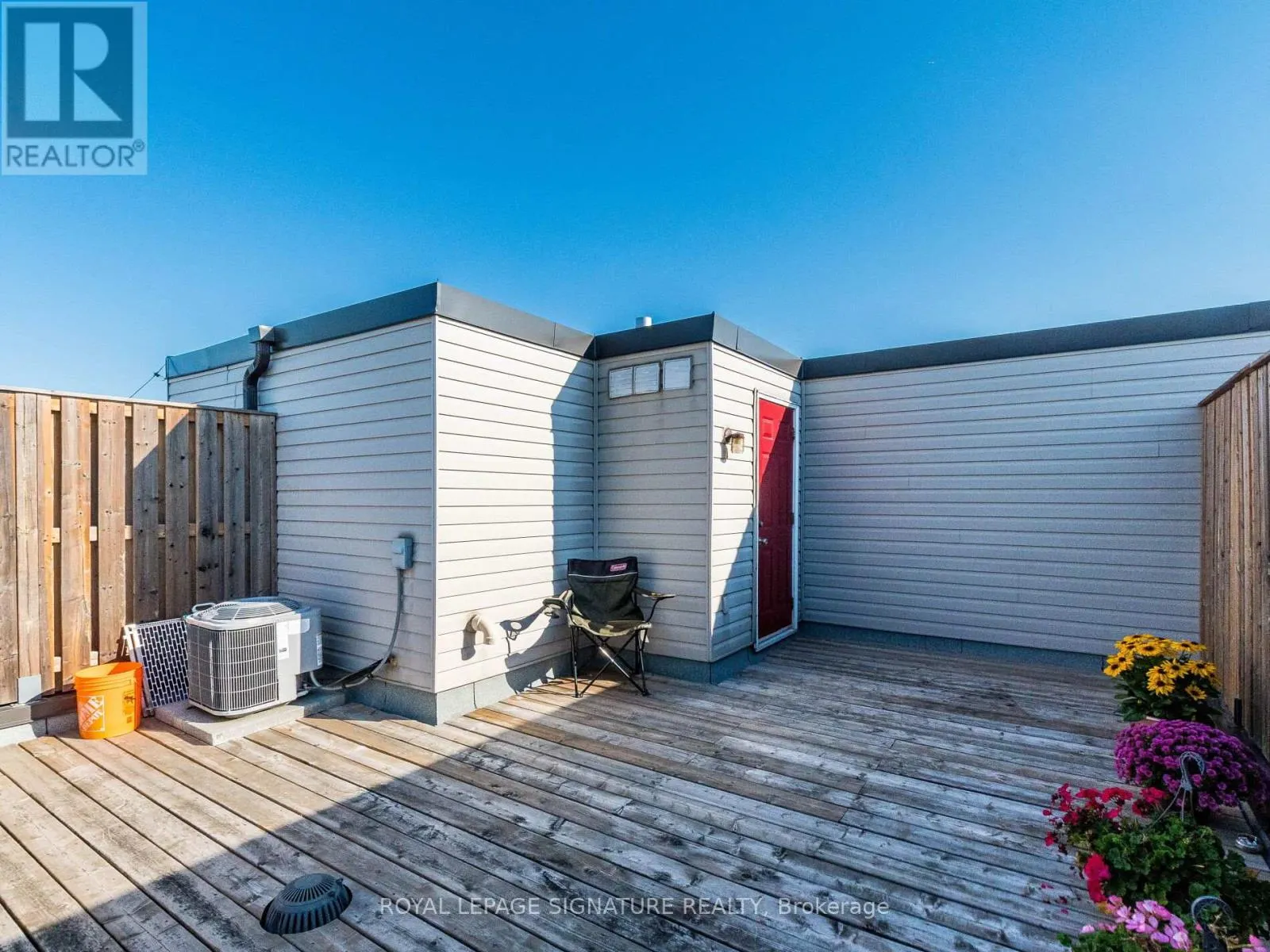 11 - 3055 ELMCREEK ROAD