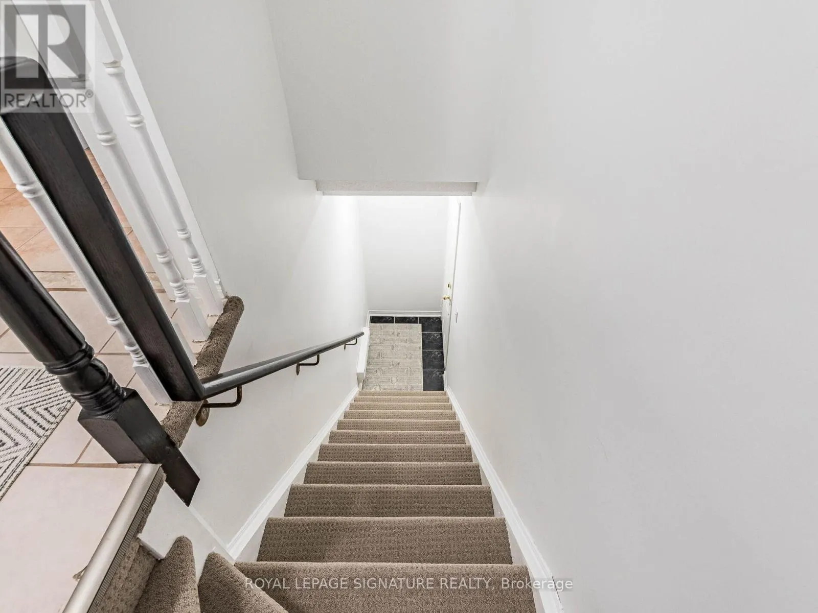 11 - 3055 ELMCREEK ROAD
