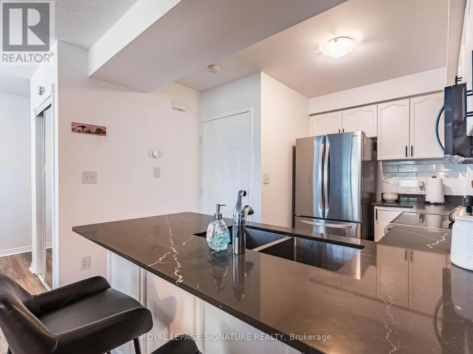 11 - 3055 ELMCREEK ROAD