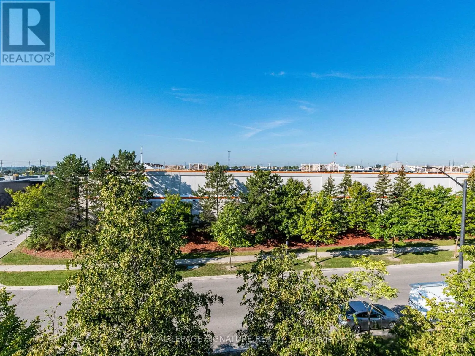 11 - 3055 ELMCREEK ROAD