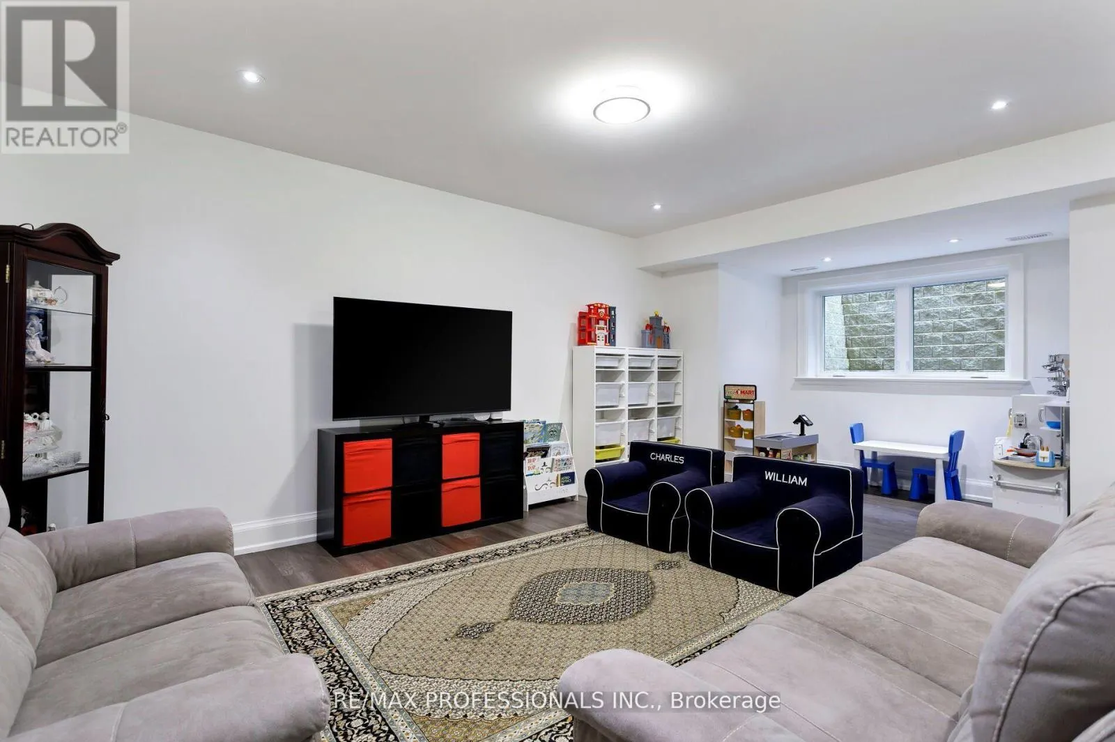38 LORENE DRIVE