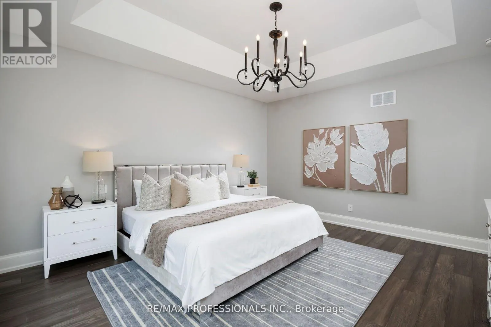 38 LORENE DRIVE