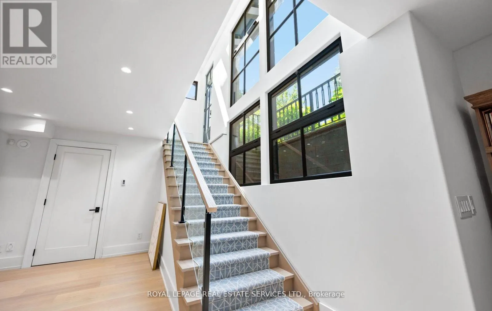 10 COLWOOD ROAD