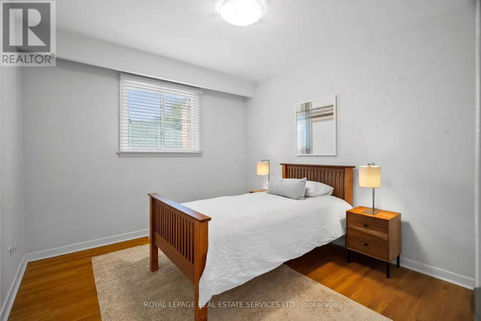 6 LONGFIELD ROAD