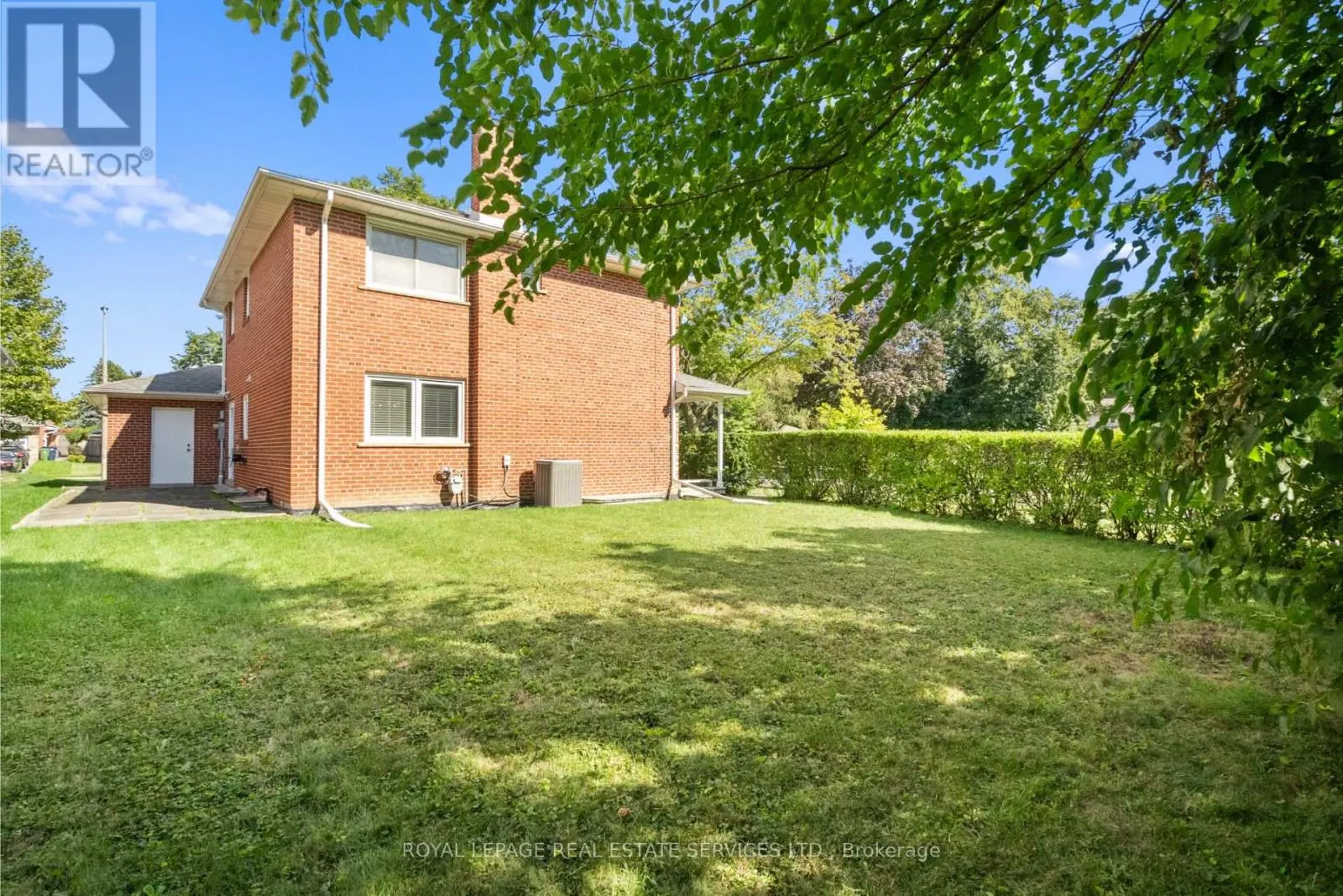 6 LONGFIELD ROAD