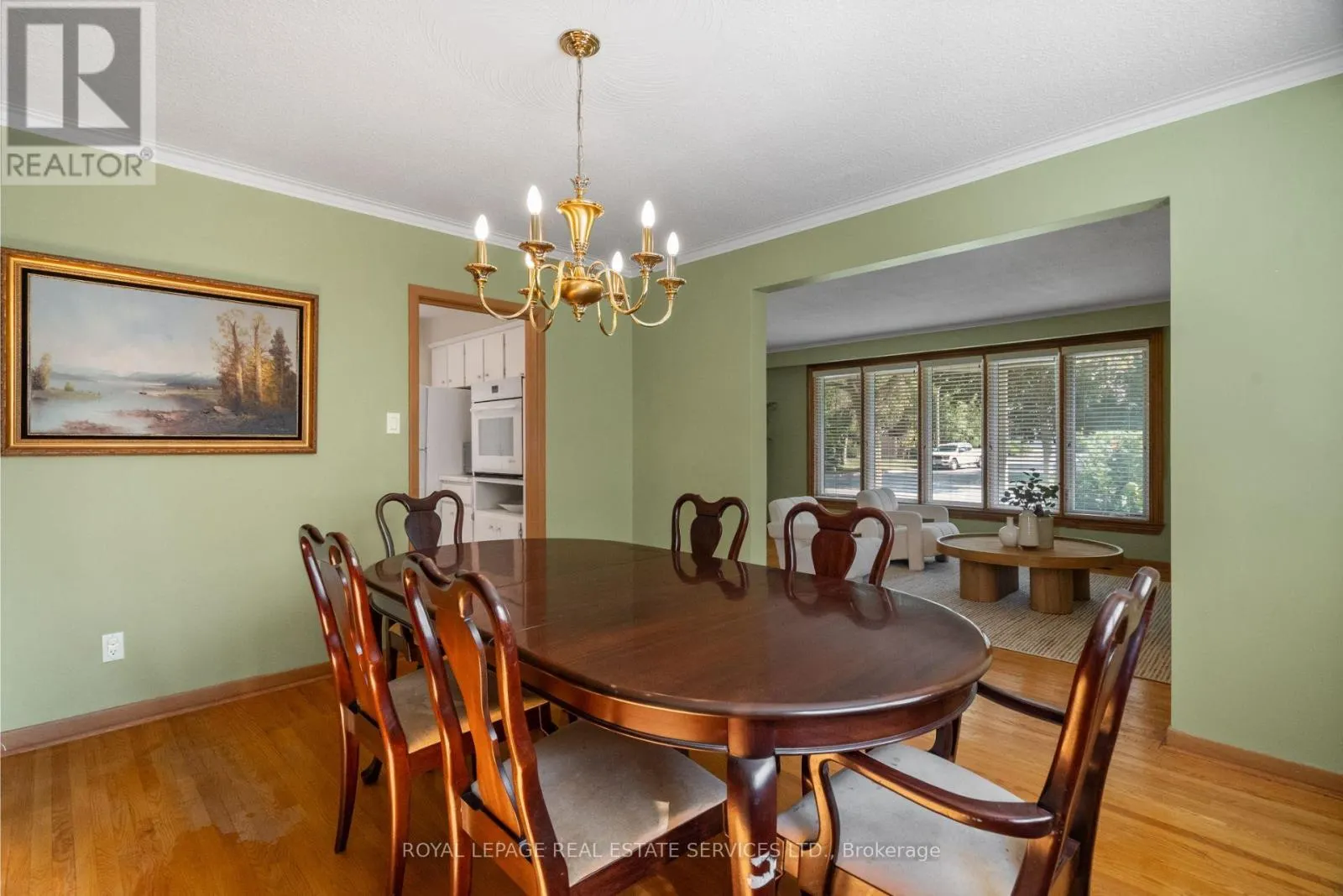 6 LONGFIELD ROAD