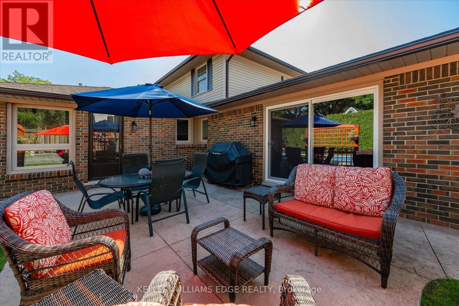 2105 AGINCOURT CRESCENT