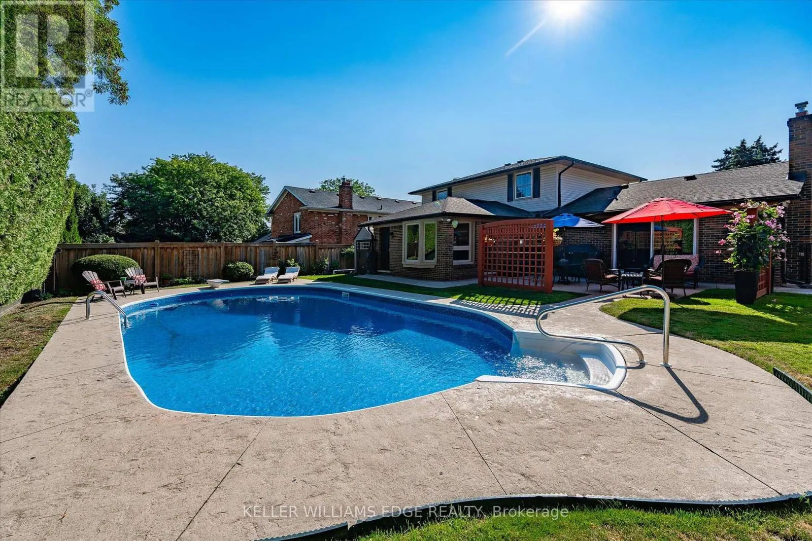 2105 AGINCOURT CRESCENT