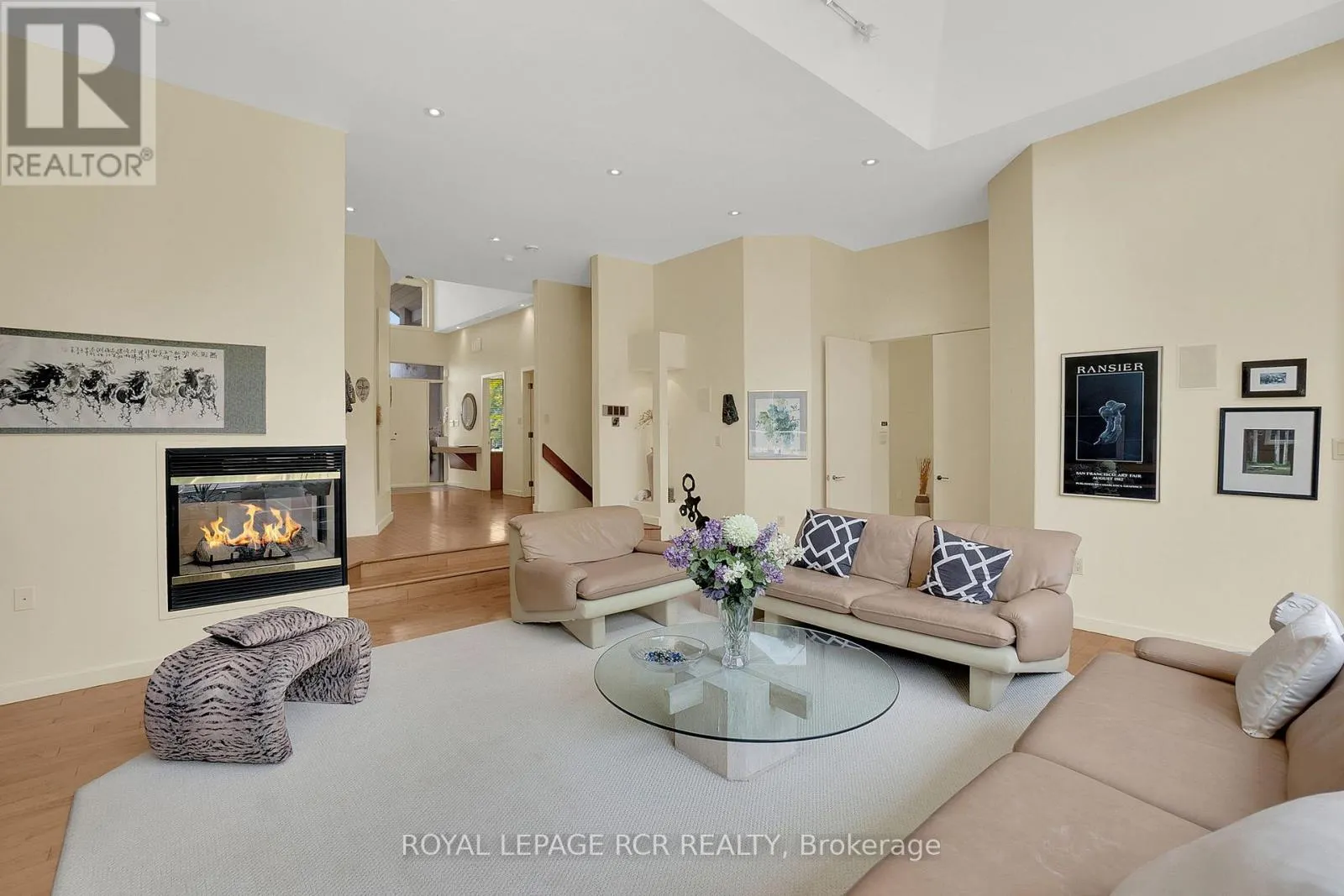 5 WOODLOT COURT