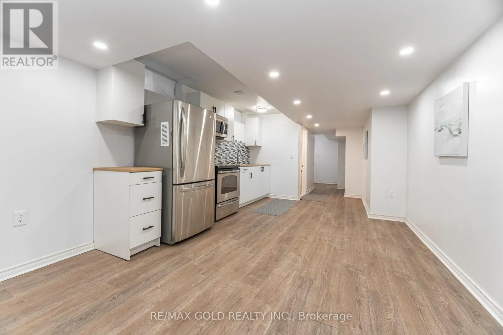 15 OAKHAVEN ROAD