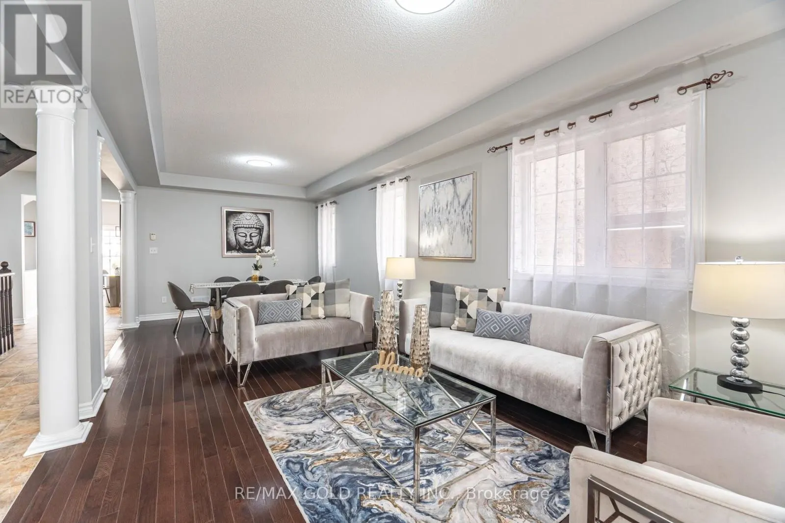 15 OAKHAVEN ROAD
