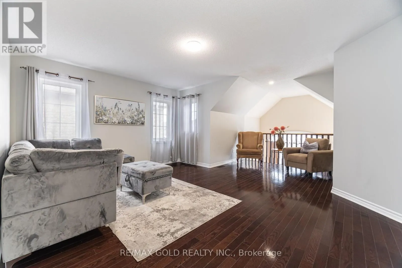 15 OAKHAVEN ROAD