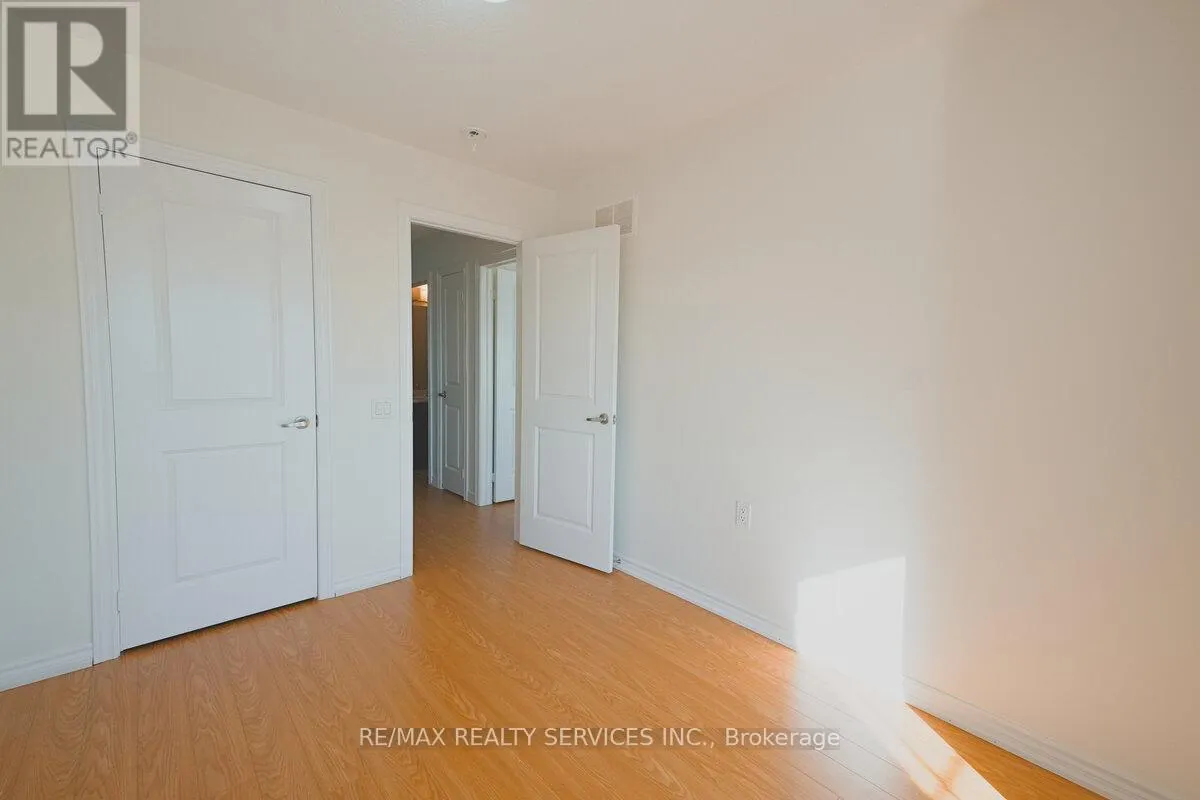 3 SPARROWBROOK STREET