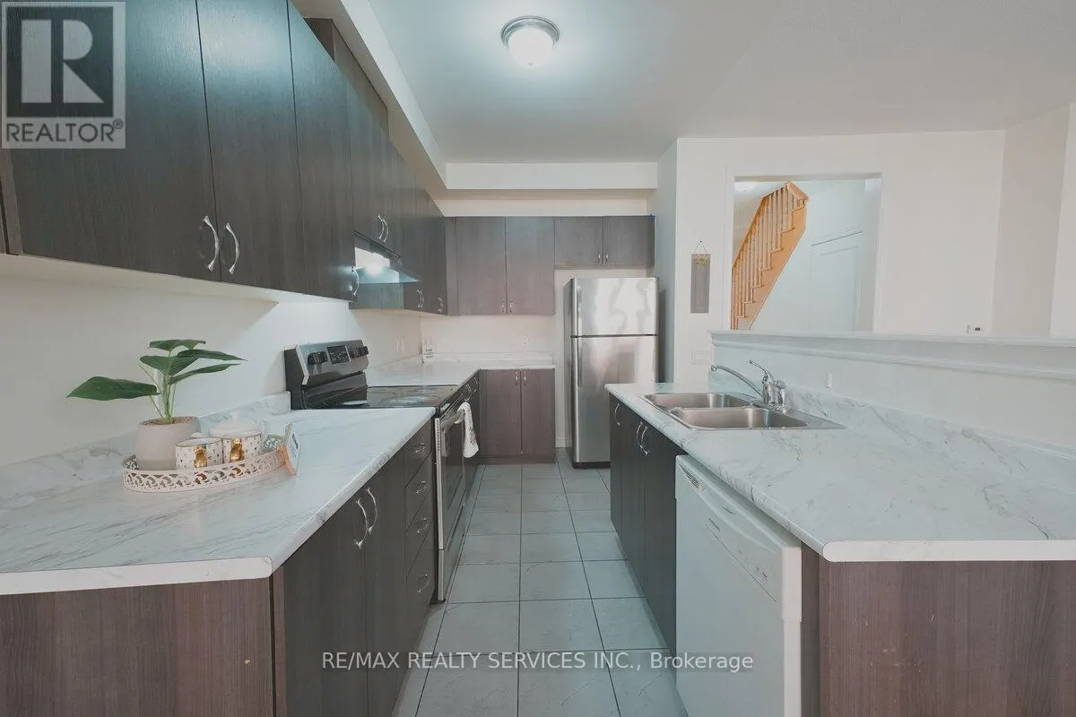 3 SPARROWBROOK STREET