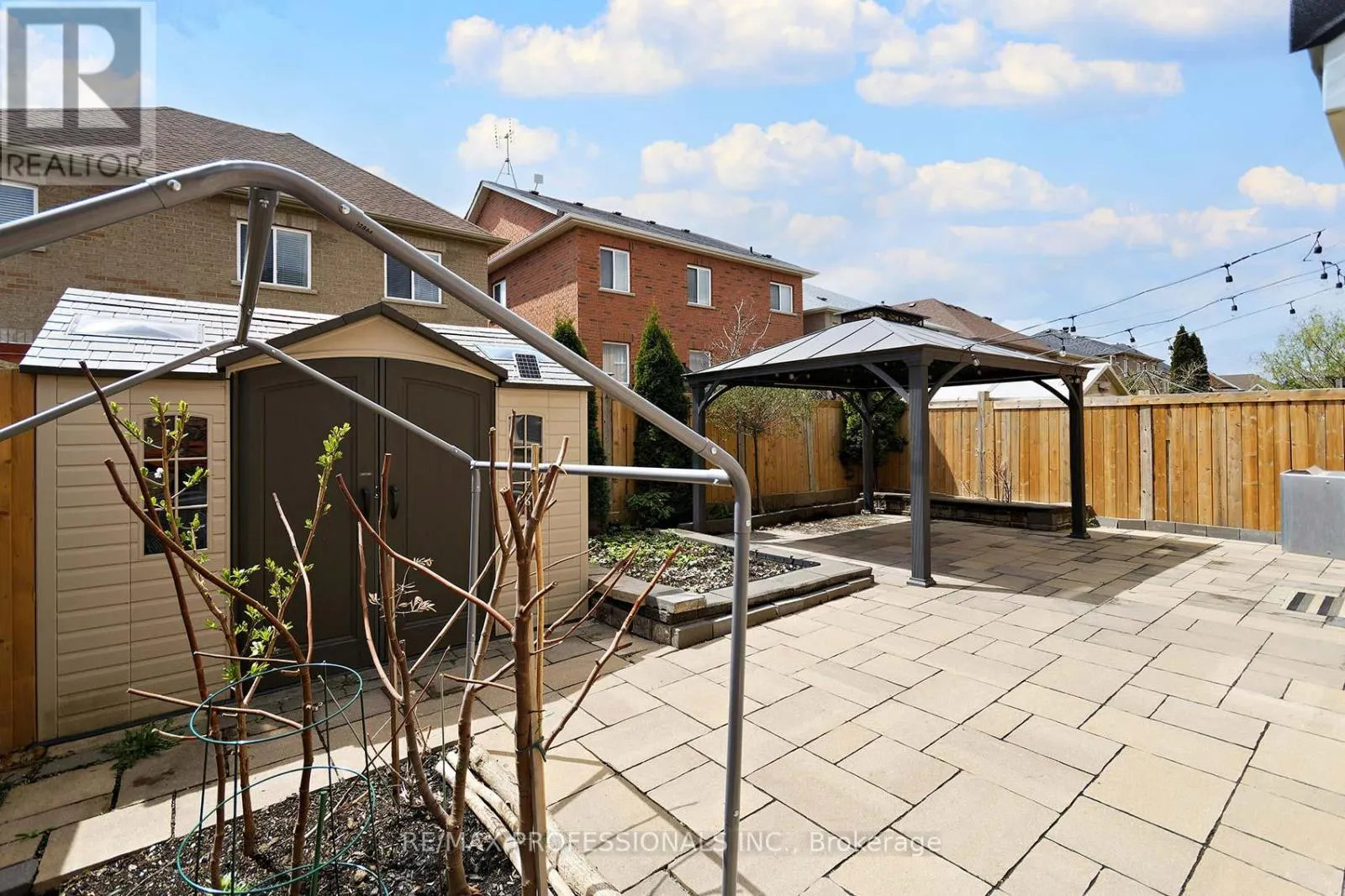 1095 TUPPER DRIVE