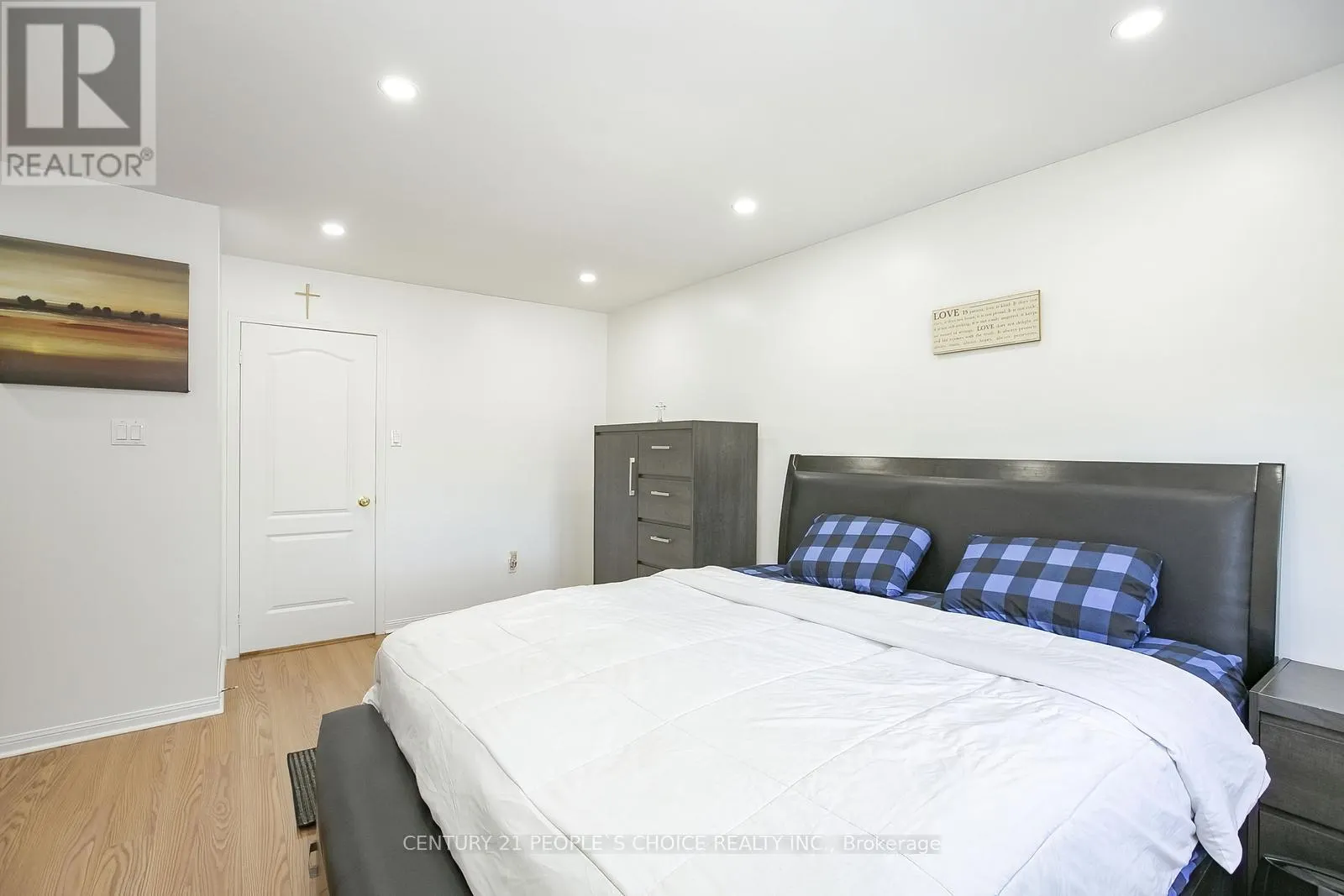 47 GARIBALDI DRIVE