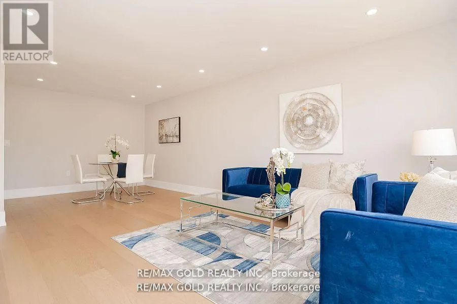 41 DANESBURY CRESCENT