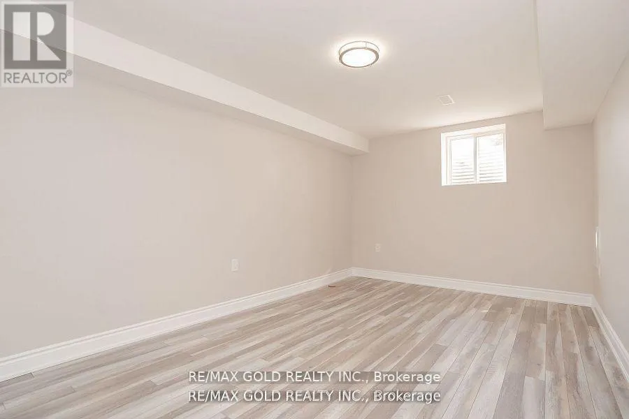 41 DANESBURY CRESCENT
