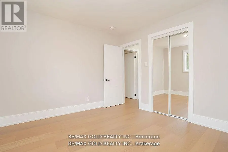 41 DANESBURY CRESCENT