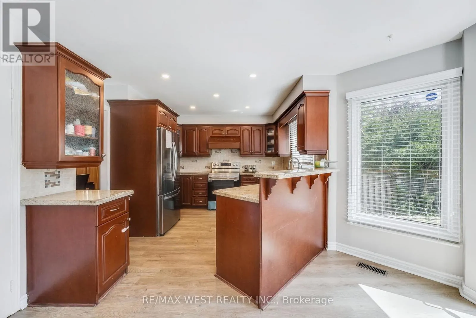 3170 AVALON DRIVE