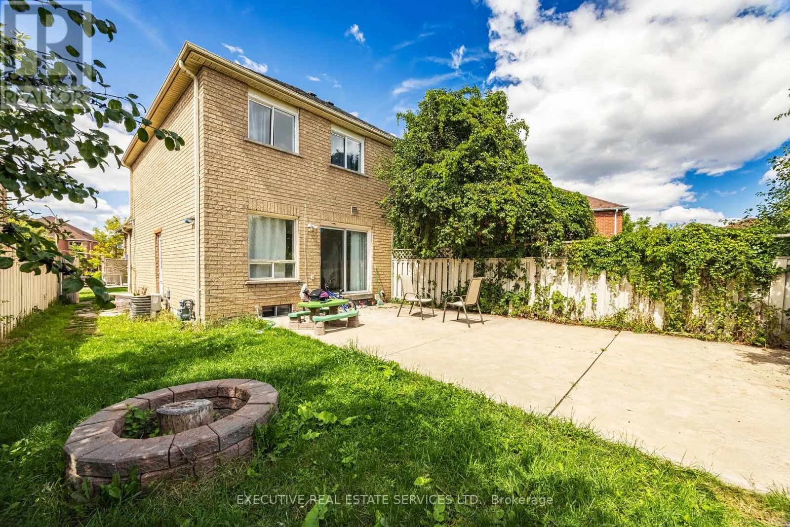 39 CARUSO DRIVE