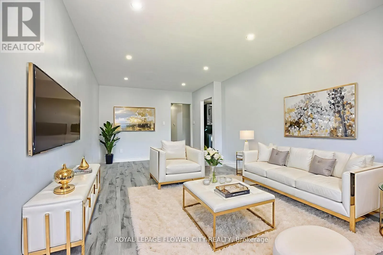 76 NORTHWOOD DRIVE