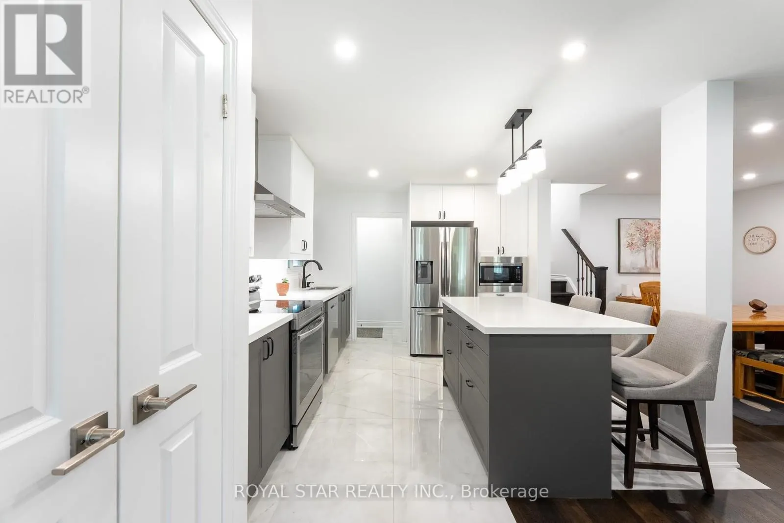 74 GLEBE CRESCENT