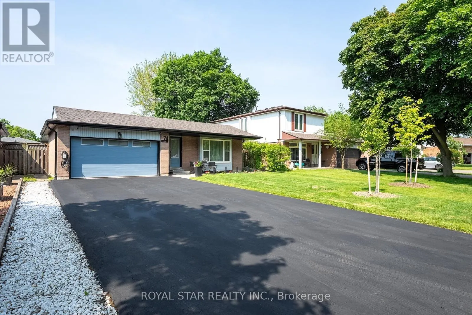 74 GLEBE CRESCENT