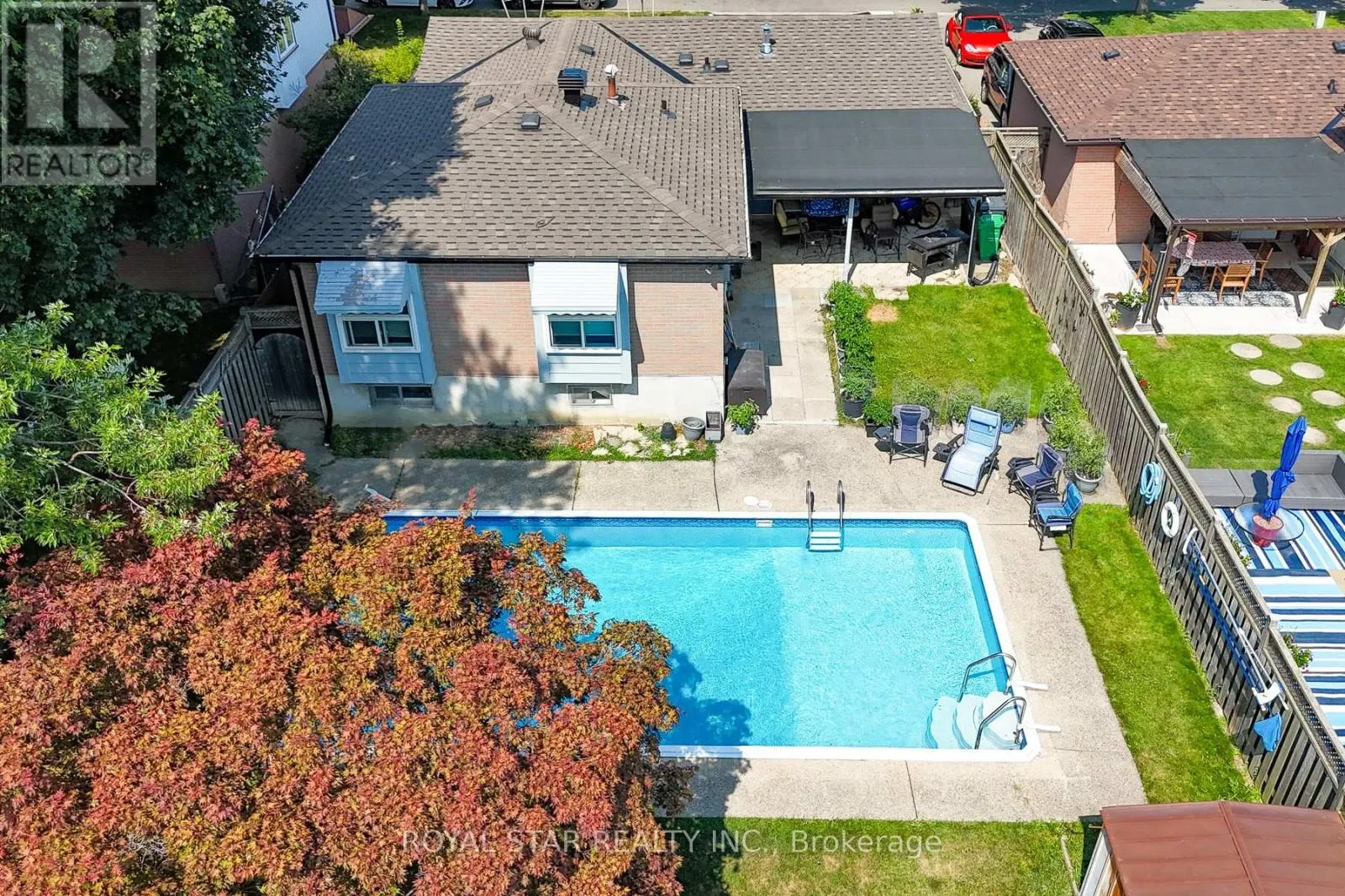 74 GLEBE CRESCENT