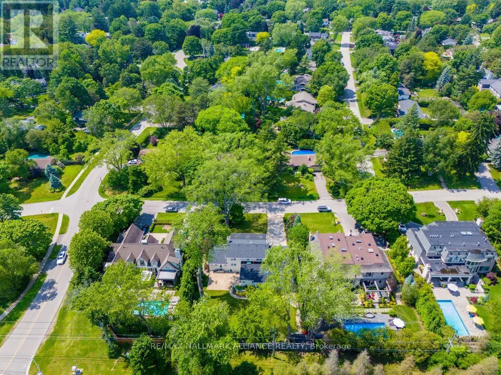 1316 CAMBRIDGE DRIVE