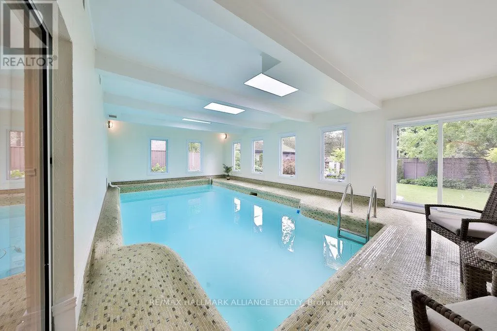 1316 CAMBRIDGE DRIVE
