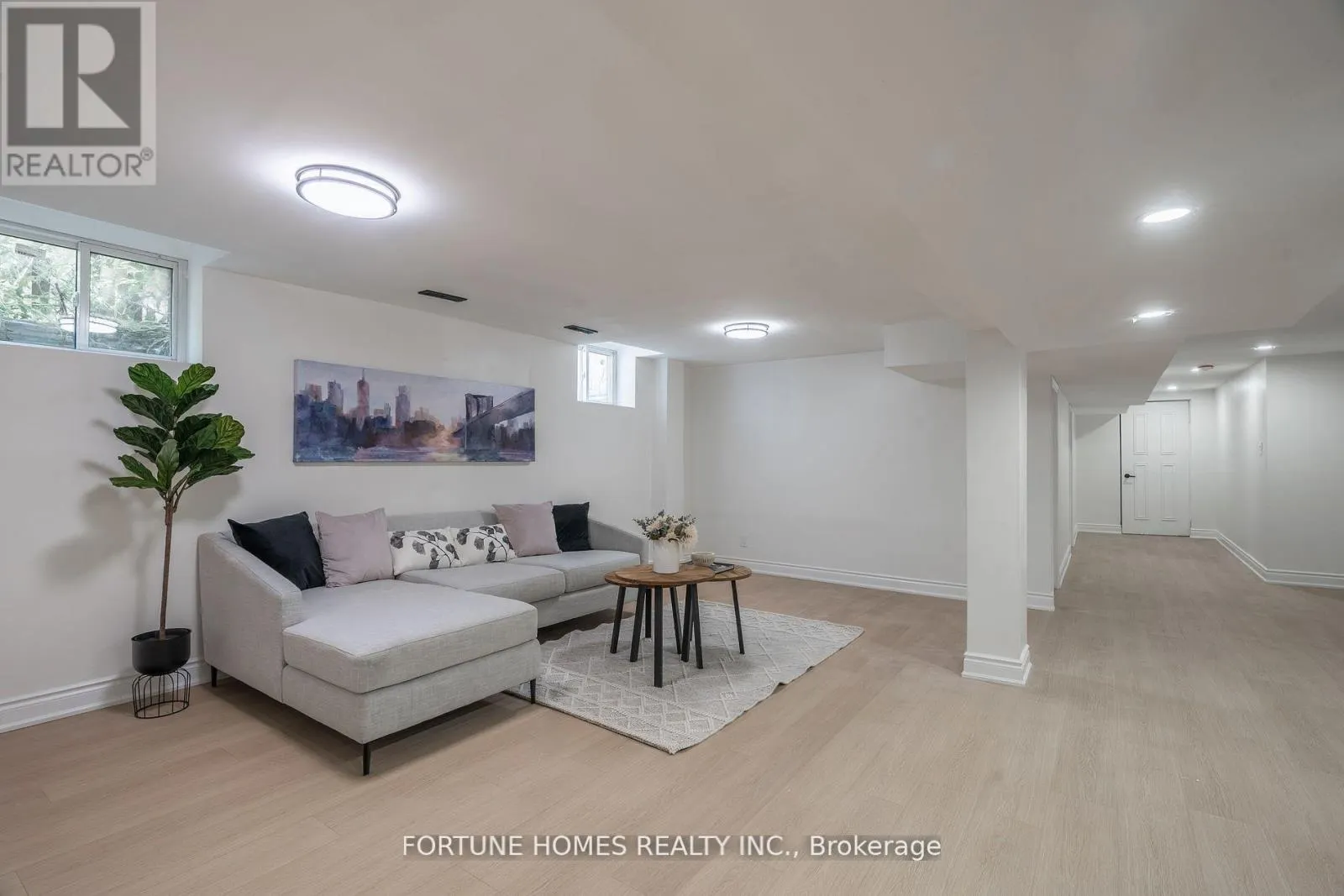31 ORTONA DRIVE