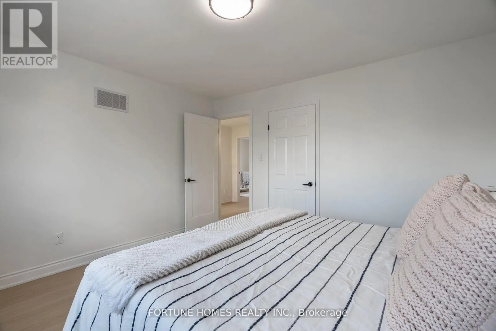 31 ORTONA DRIVE