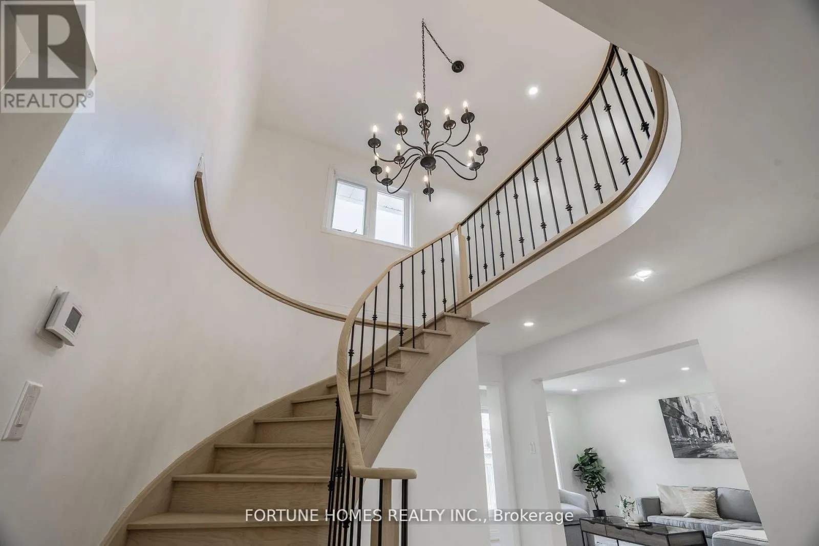 31 ORTONA DRIVE