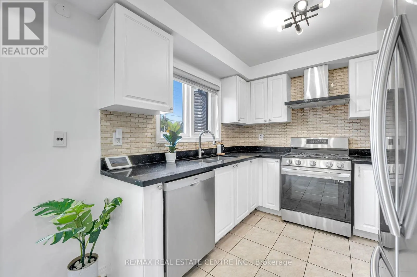 304 ANDREWS TRAIL